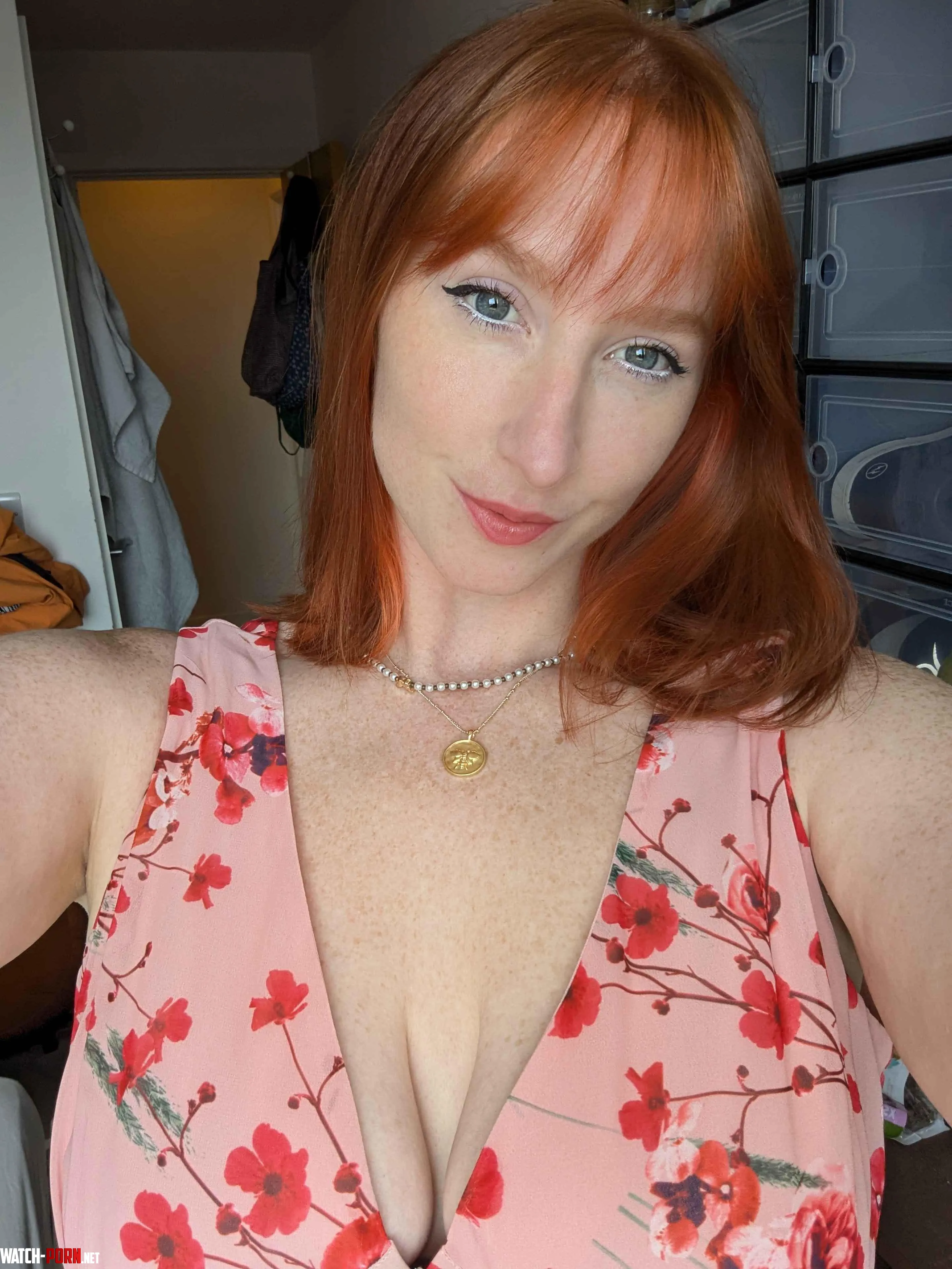 Feelin red hot and a little extra up top by SpicyHani