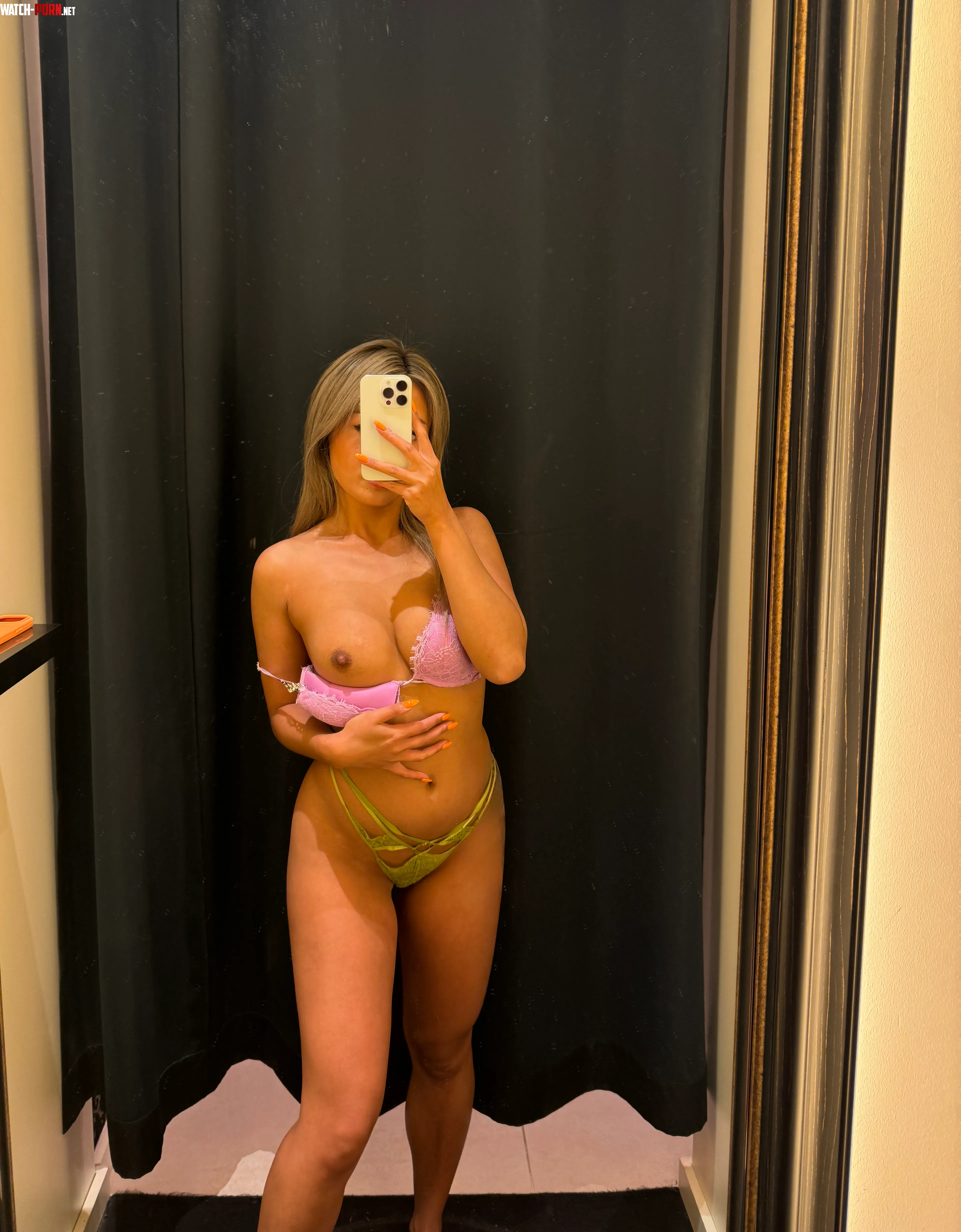 Do you like ma boobies by CutieAttitude