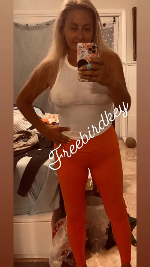 Thumbnail Lulus 44f: Discovering the Best Yoga Pants Picks by Freebirdkey