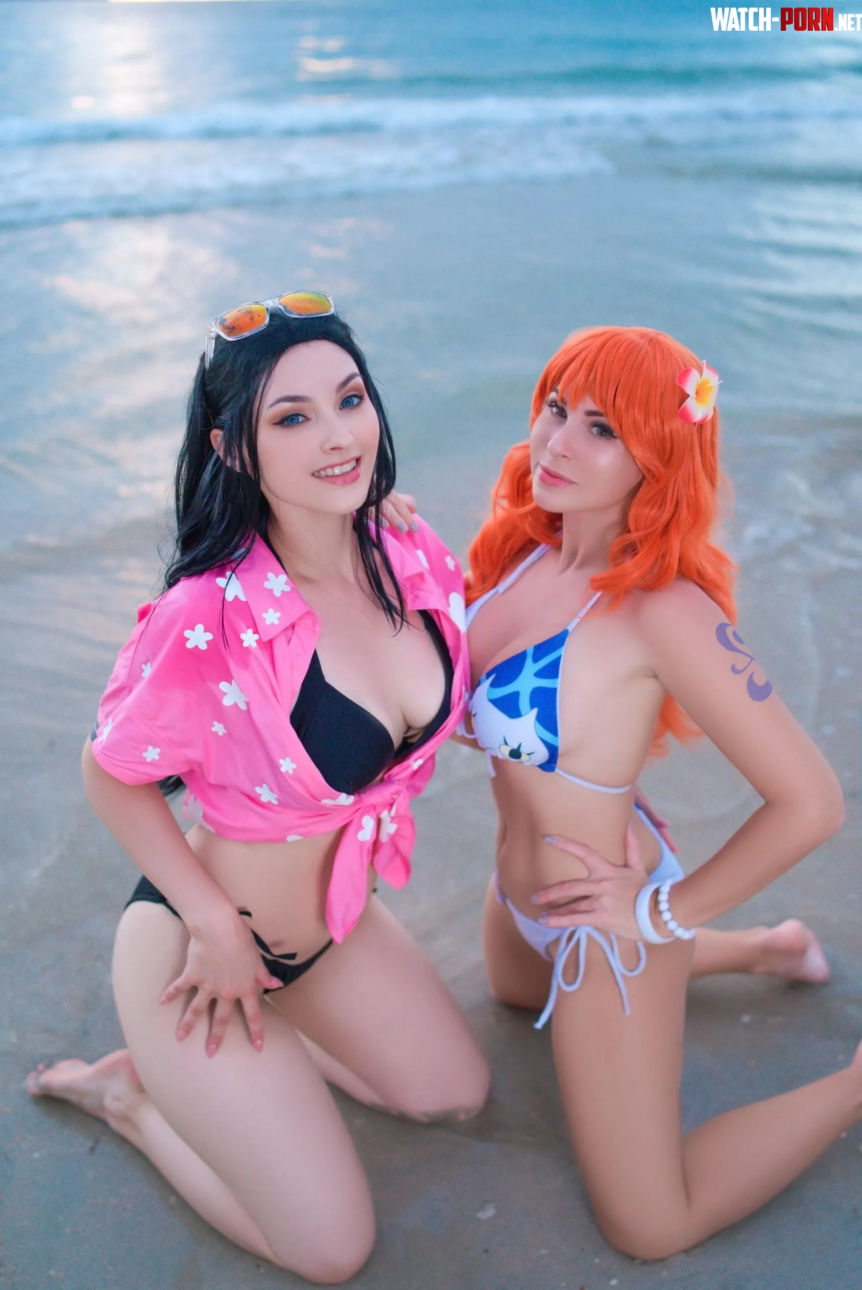 Robin and Nami from One Piece by Juk and Yuna Kairi  by YunieSunshine