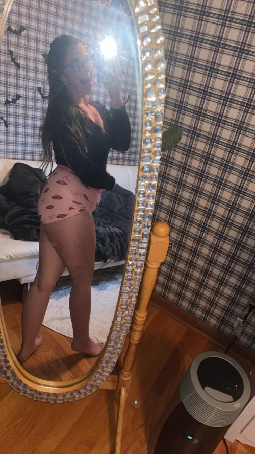 Thumbnail Sophie Luvv Invites You to Discover her OnlyFans World