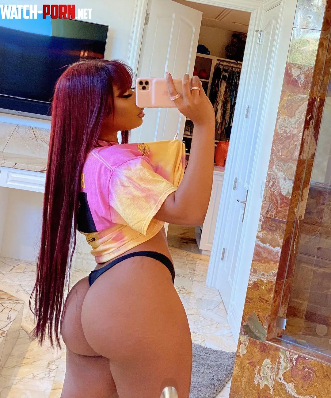 List your top 5 baddest in the game Best ass goes to Meg by herb150