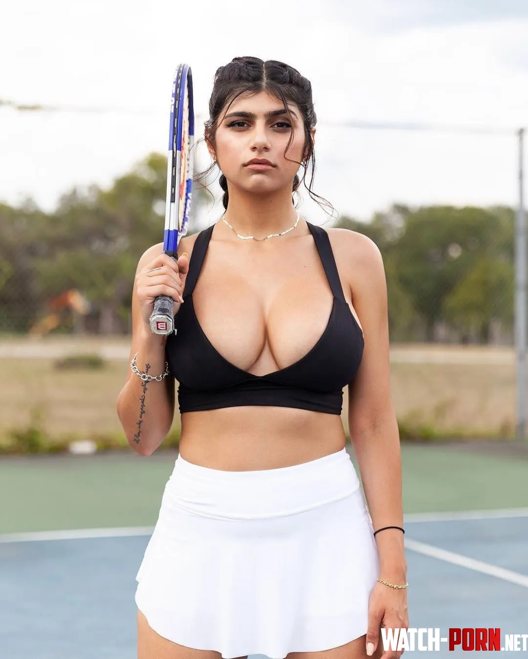 mia khalifa by TheOldeJenkins