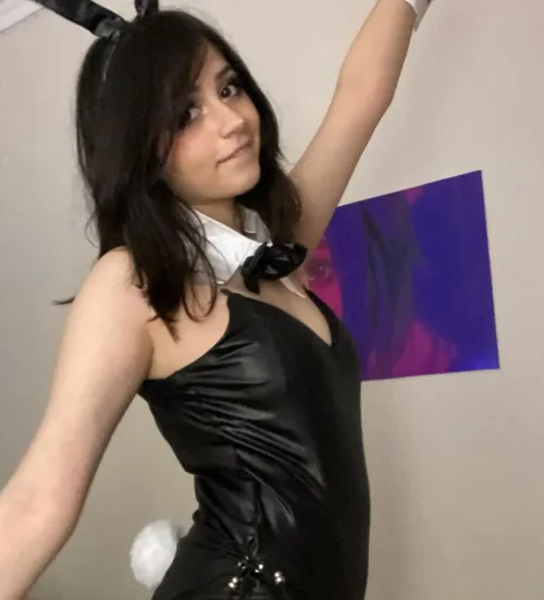Thumbnail Exploring Erotic Themes: 'Can I Hop on Your Dick' by Amethystxxv - A Provocative Read in the BunnyGirls Category