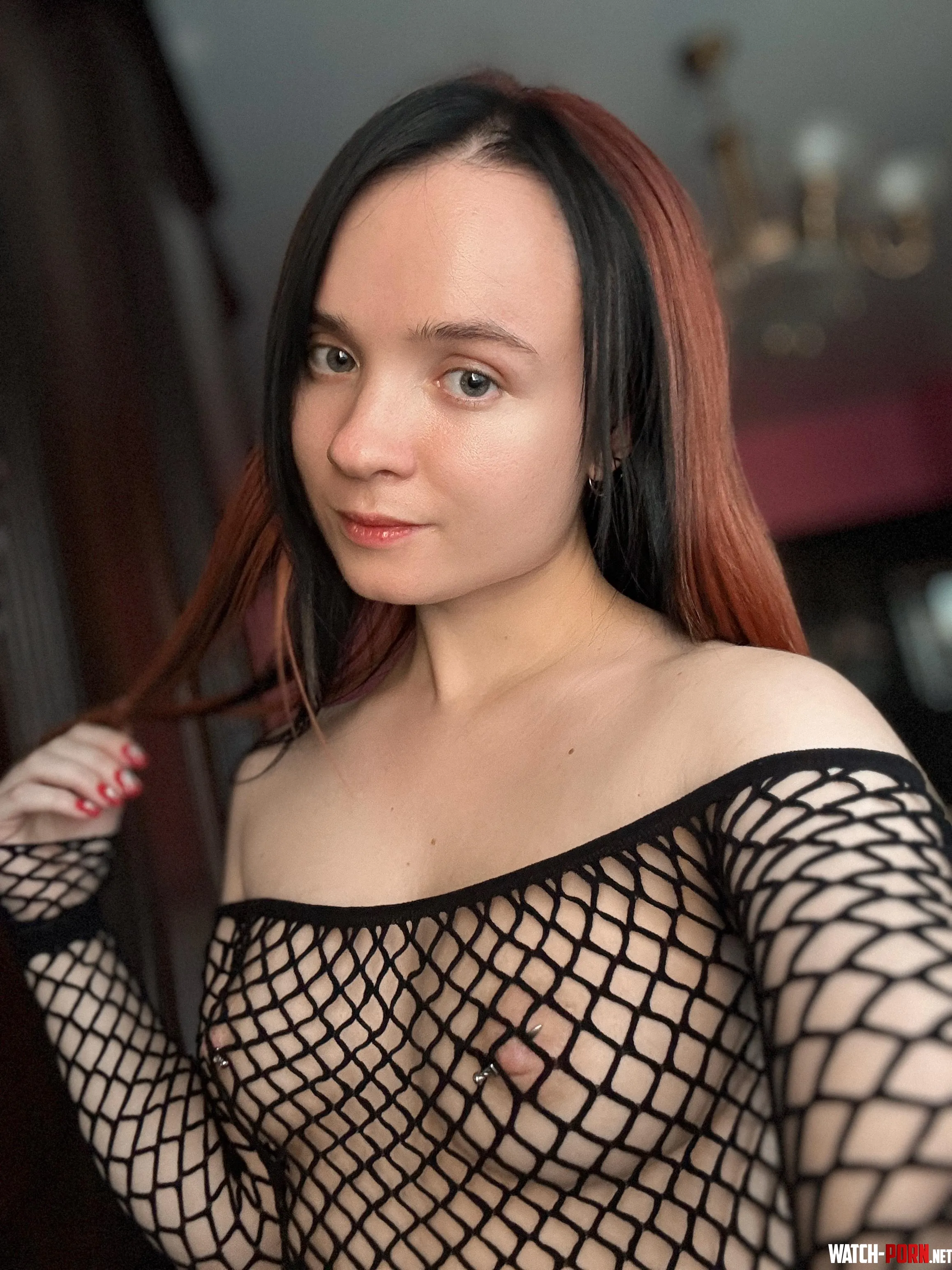 I am a very natural goth girl by TatyanaVikernes