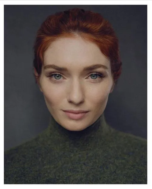 Thumbnail Eleanor Tomlinson: The Redheaded Goddess by Author RadRadiator