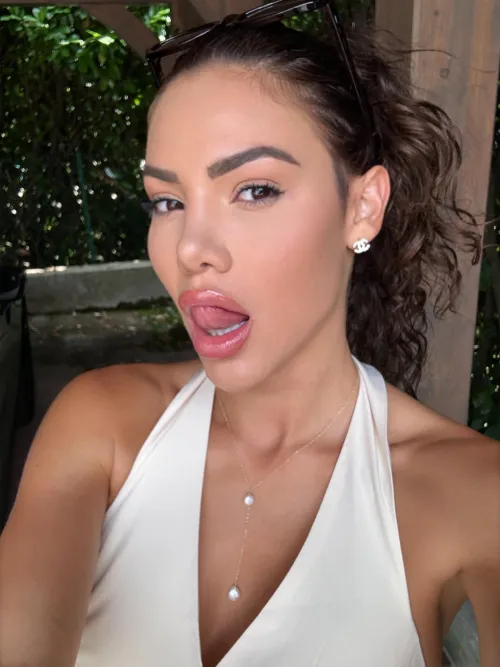 Thumbnail Indulge in Latina Passion with Love_Lexie_x - Explore Exotic Pleasures