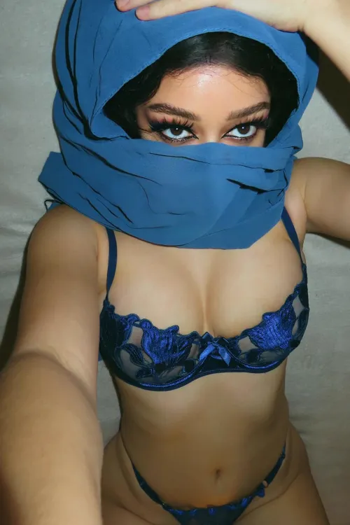 Thumbnail Getting Ready to Serve You: A Guide by hurtdessertrose in the Asian Hotties Category