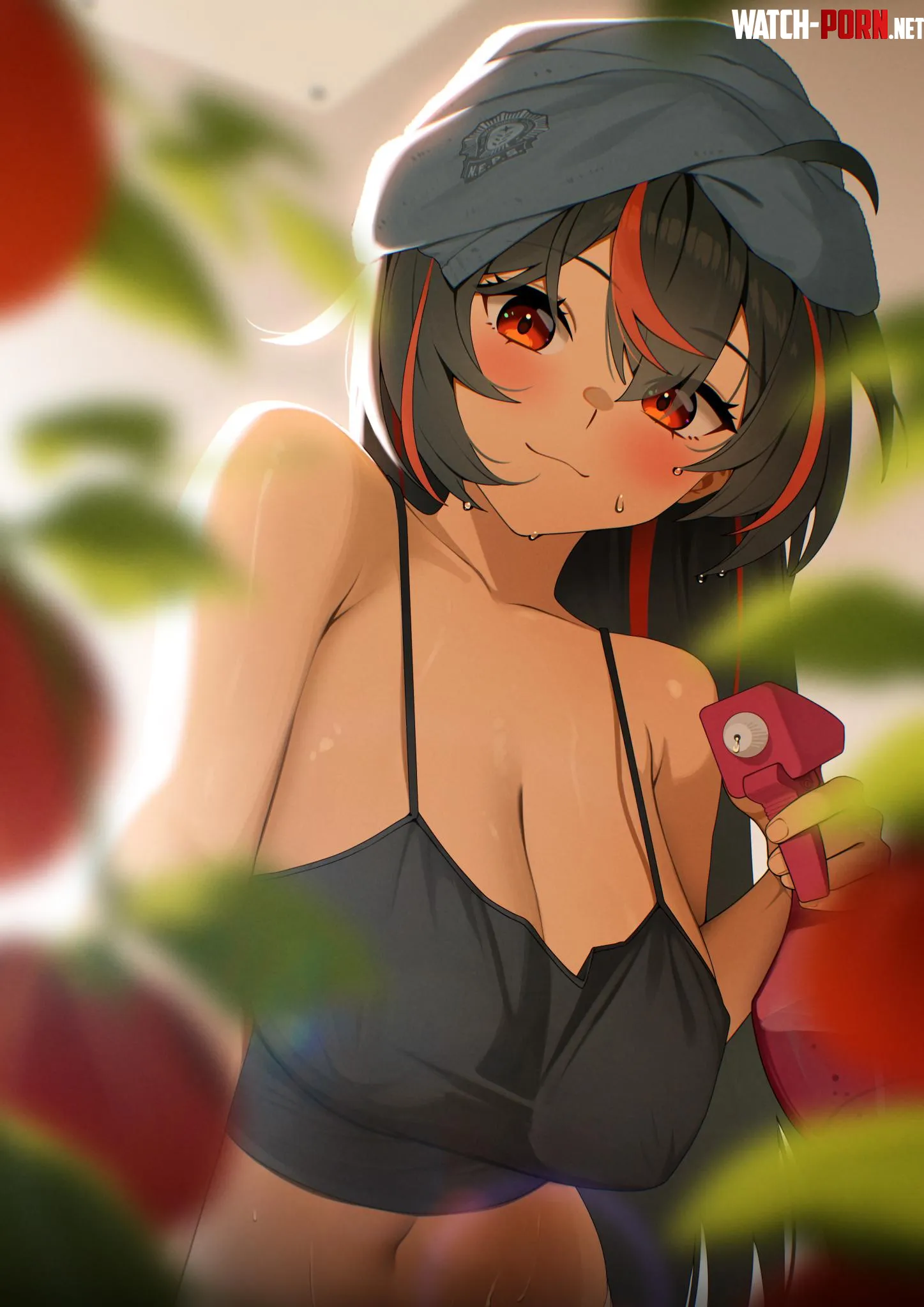 Zhu Yuan spraying tomatoes by marxsander2016