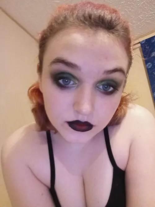 Thumbnail Enhancing Your Day with LadyCheesecake12's Cleavage - A Positive Boost! | Cleavage Category