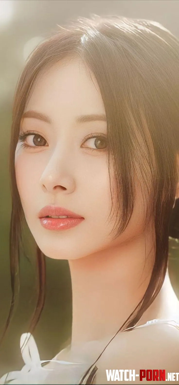 Chou Tzuyu by Skyline_Drifter