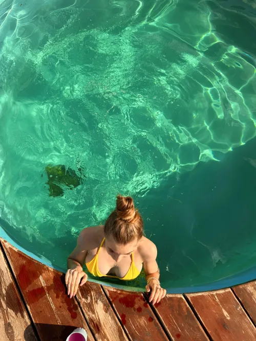 Thumbnail Splashing: A Classy and Sexy Guide to Embracing Water Fun by apple_only_