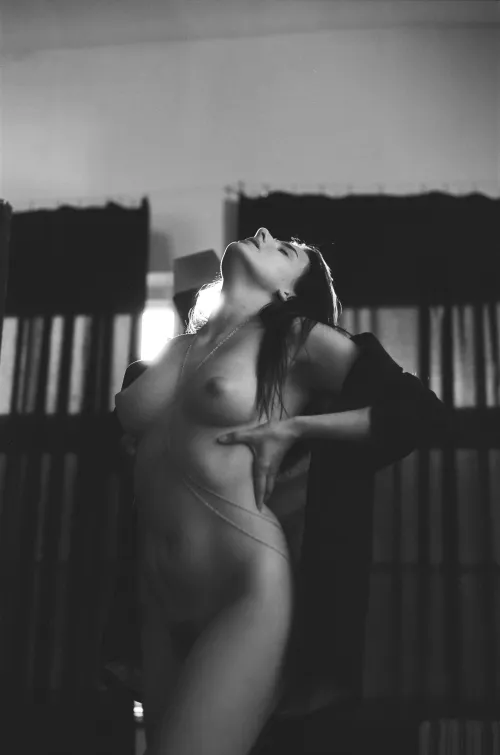 Thumbnail Exploring the Beauty of Black and White in Fashion by mihaylova_jpg2 | Classysexy Inspiration