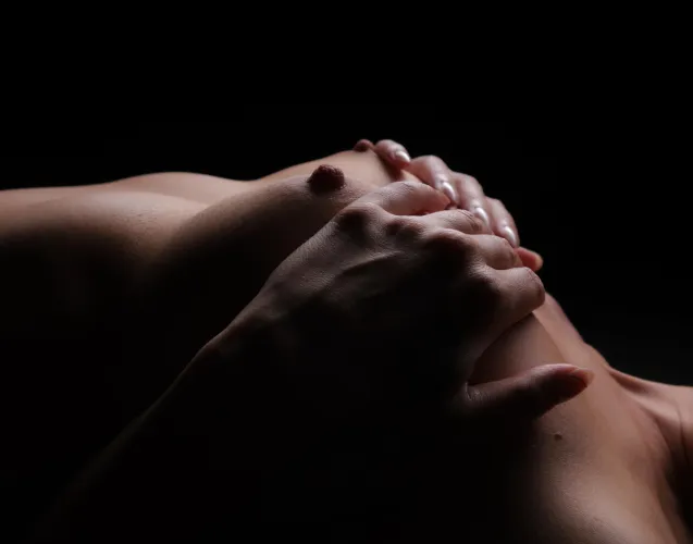 Thumbnail A Tease: Exploring Feminine Beauty by glitter_river in LaBeauteFeminine