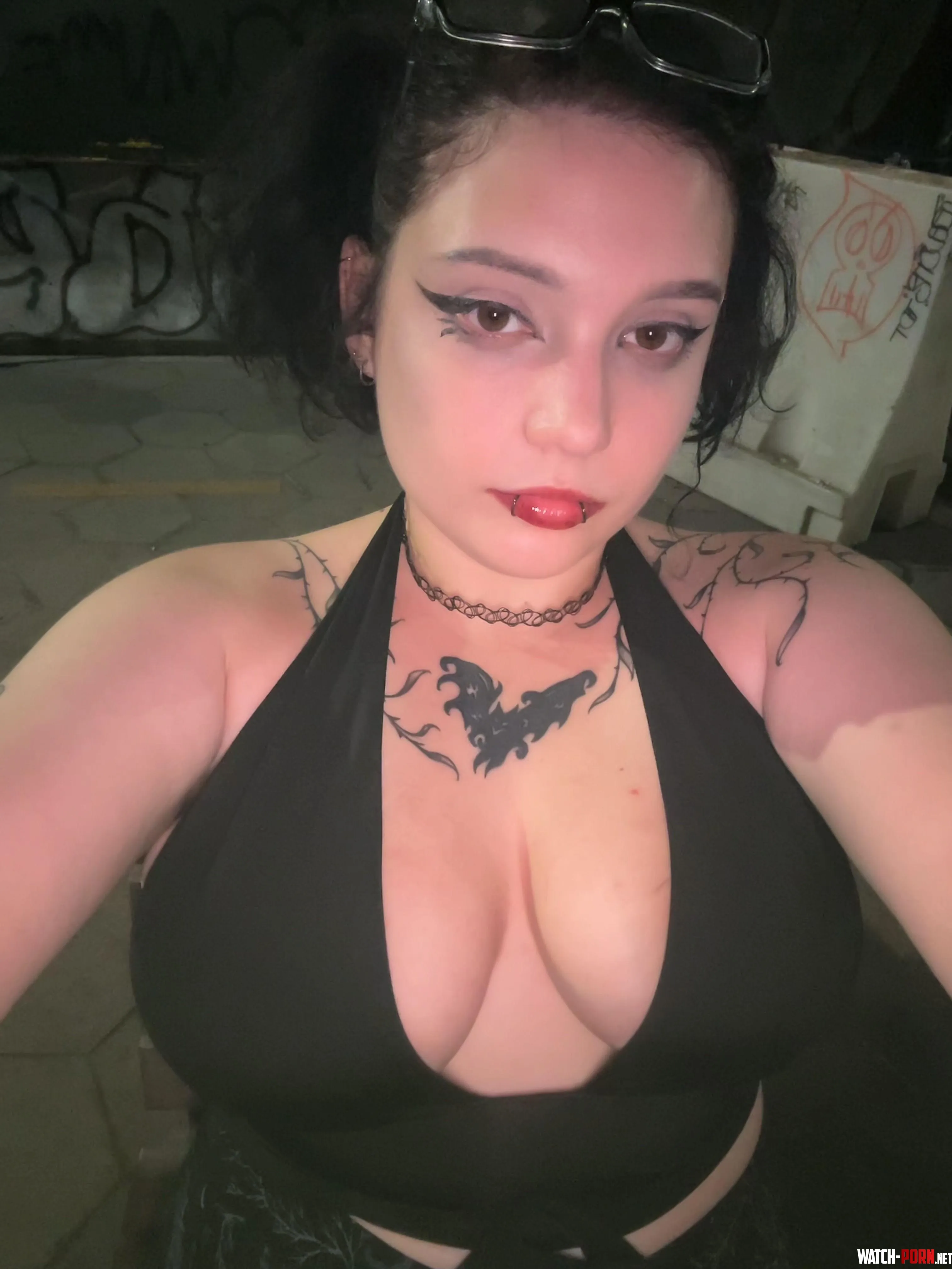sweat off pretty much all of my makeup but at least my boobs look good by cybervampiregf