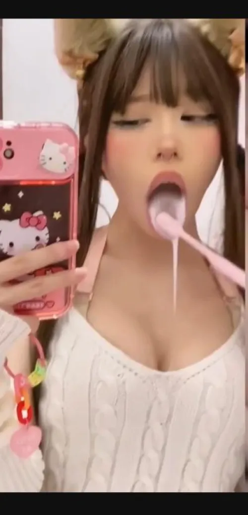 Thumbnail Exploring unfortunaterockbottm's Provocative Flavor | SauceforNSFWads Category