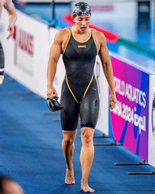 Thumbnail Lismar Lyon: The Venezuelan Swimmer Making Waves in Athletic Girls