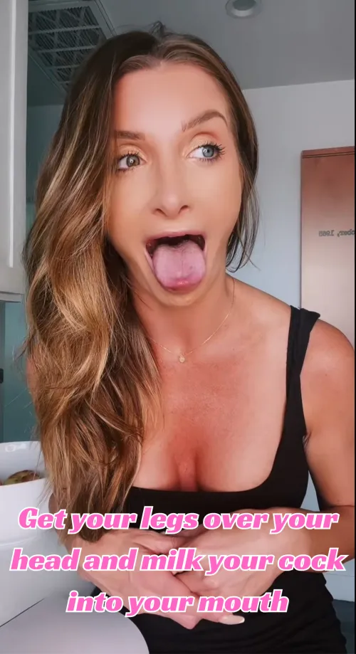 Thumbnail Hot MILF Seducing You: Irresistible CEI Captions by Facebless