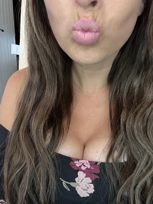 Thumbnail 1. How Sneaky Cleavage Stole the Lip Show: Insights by Stacesum in the Cleavage Category
2. Sneaky Cleavage: Expertise from Stacesum on Dominating the Lip Show in Cleavage Category
3. Unveiling the Victory of Sneaky Cleavage in the Lip Show by Stacesum in Cleavage Category