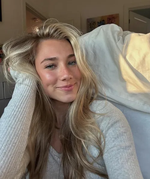 Thumbnail Stunning Stormie Goldsmith | Serious_Ad8207 PrettyGirls