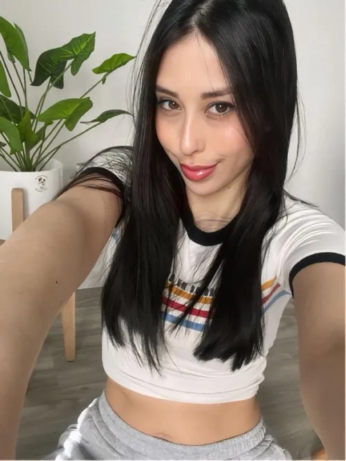 Thumbnail Happiness Unleashed: A Fashion Journey with Croptopgirls by Vanigum