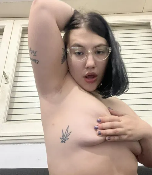 Thumbnail Enhance Your Underarms: Tips for Beautiful and Sexy Armpits by lailabnokk