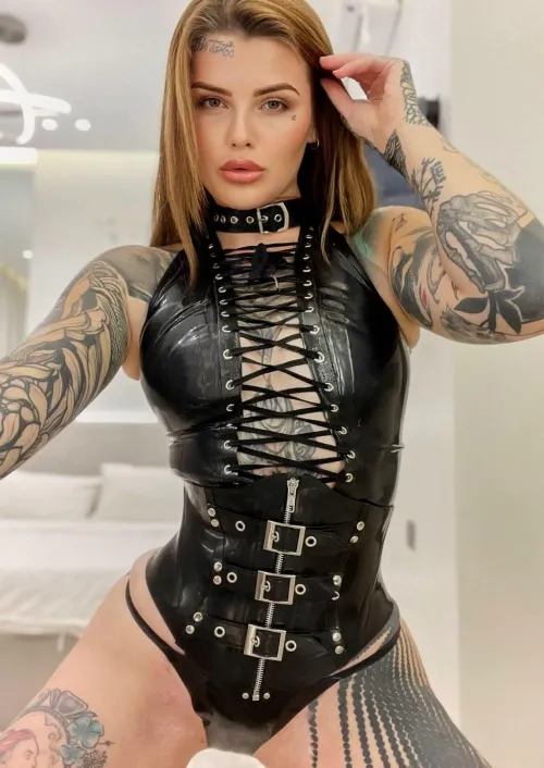 Thumbnail Exploring Fear and Desire: 'Don't Be Scared, I Don't Bite' by Author sweetamanda023 - A Sensual Journey in the ShinyPorn Category