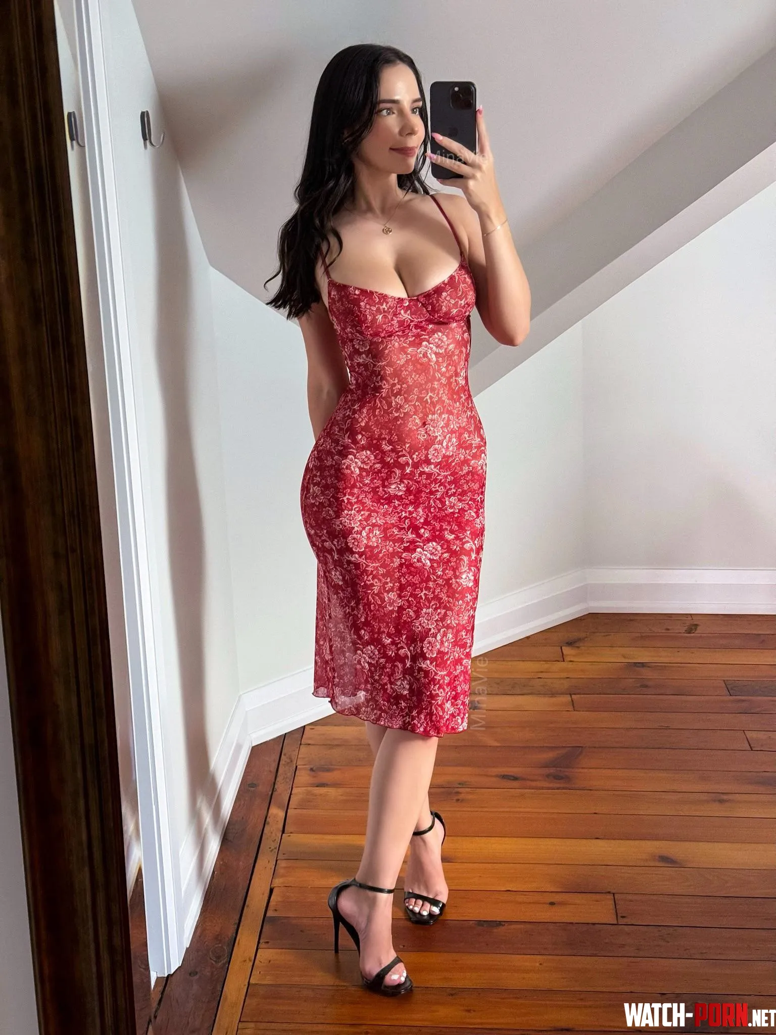 Do you like my dress by MinaVie
