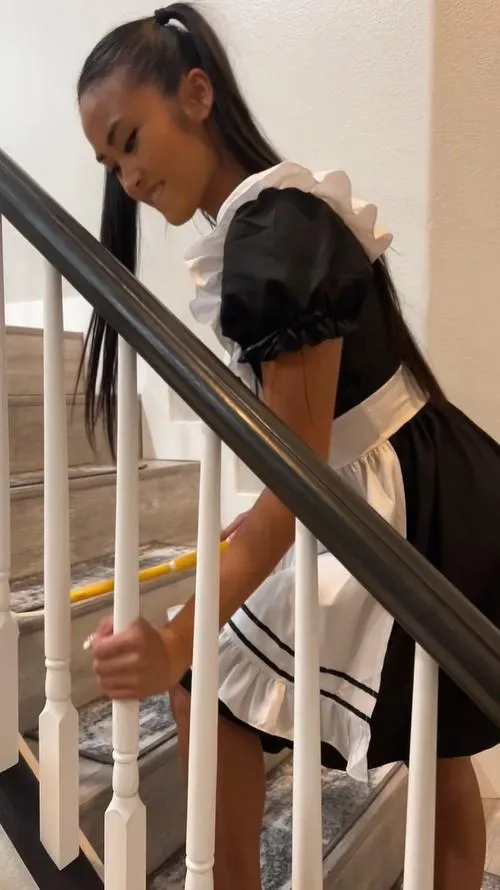 Thumbnail Seductive Encounters: A French Maid's Tale by sunshinemaidxo