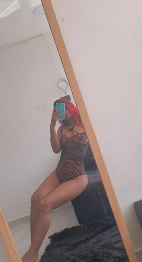 Thumbnail Seductive Moves that Make Age Irrelevant by Leni_Lust on Slutsofonlyfans