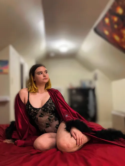 Thumbnail Empress Zarina: A Regal Photoshoot in Emo Style - EmpressZarina | EmoGirls