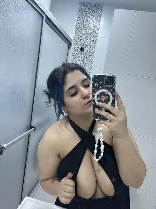 Thumbnail Embracing Curves: A Latina's Journey to Self-Love by t_lily | Latina_Porn Category