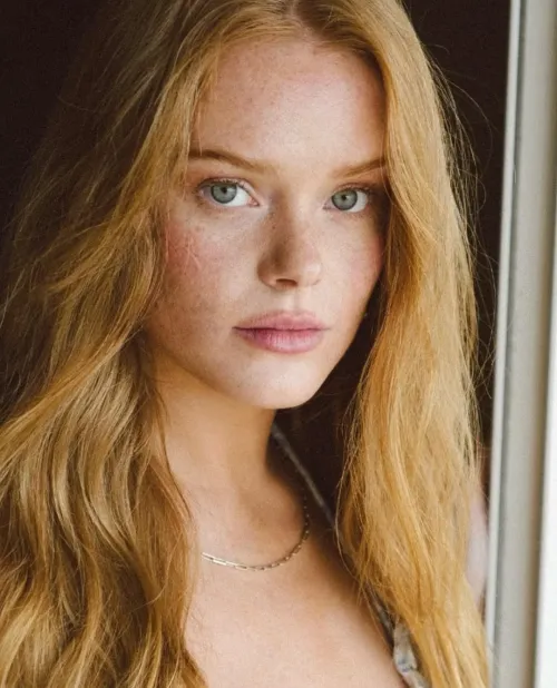Thumbnail Abigail Cowen: A Redheaded Goddess - Luke0ne's Author Spotlight