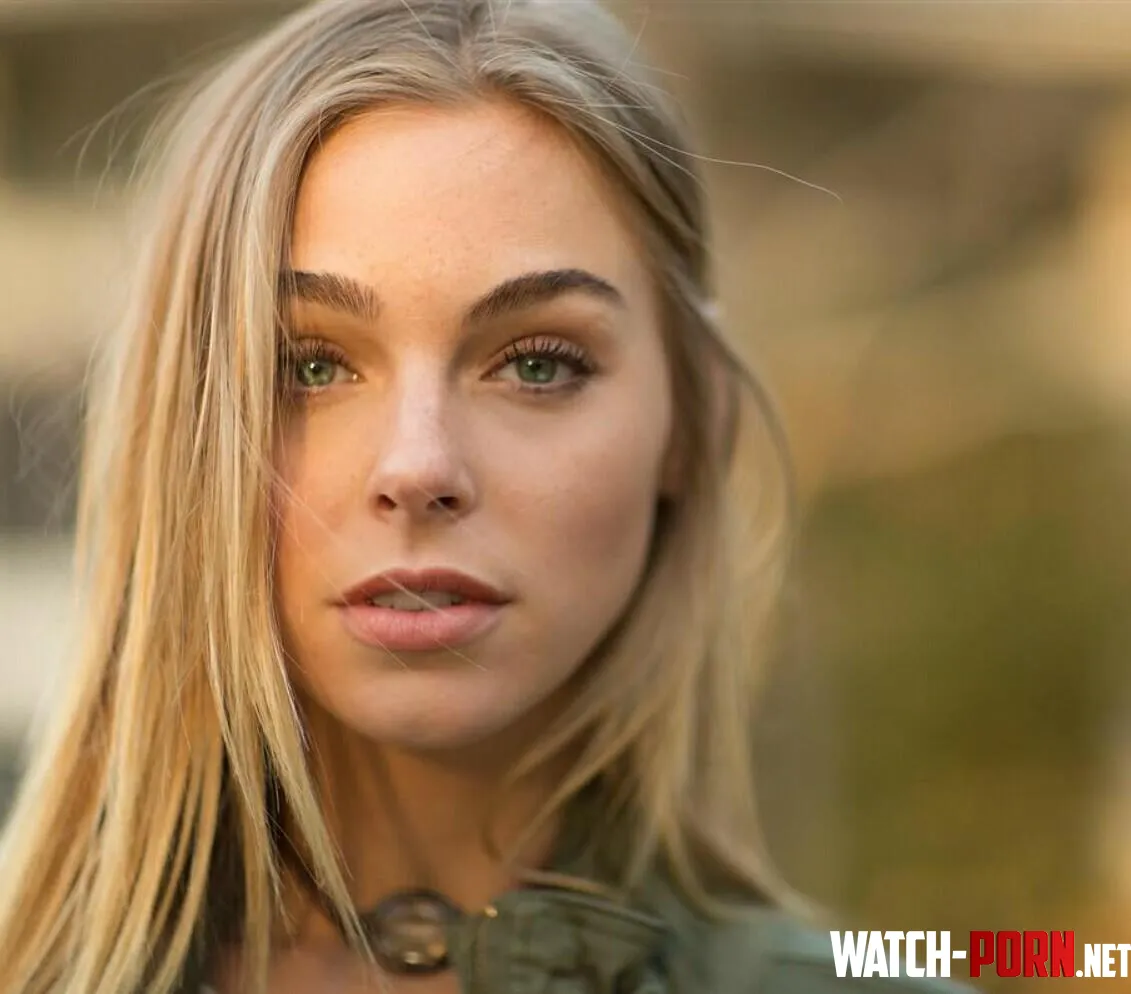 Elizabeth Turner by qwer5r