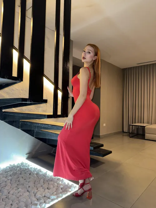 Thumbnail Red Tight Dresses: Embracing Passionate Style by Author Michellemoraale