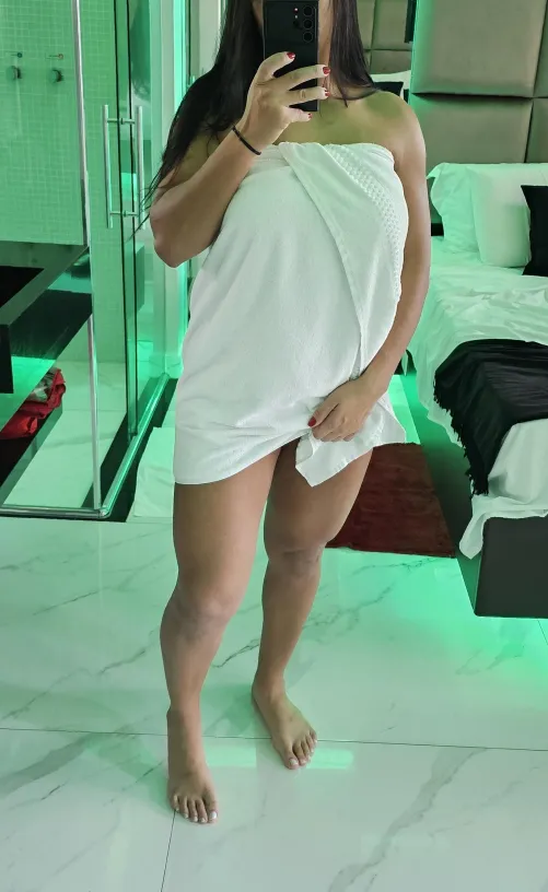 Thumbnail Unveiling Post-Shower Moments: What Came Next by Dominique_hw