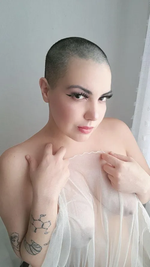 Thumbnail Short Hair Love: cherrypieok's Fascination in the Shorthairchicks World