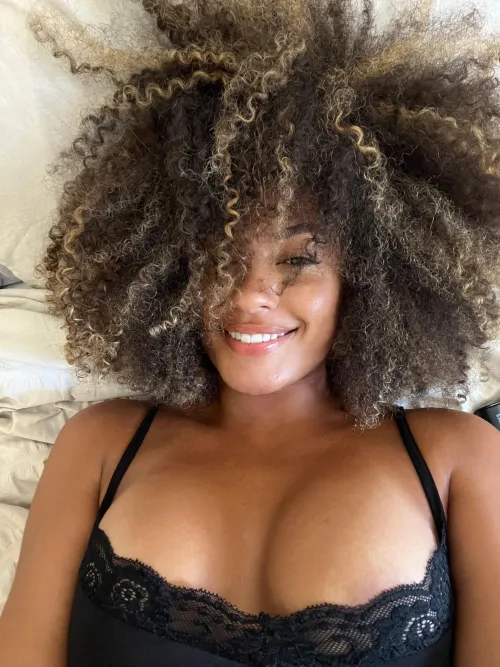 Thumbnail Experience Passionate Moments with giirlnextdoor on EbonyCuties