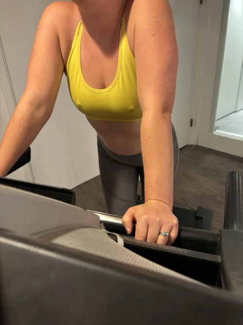 Thumbnail Otherwise_Fly2252 Finds Workout Excitement - Pokies Galore