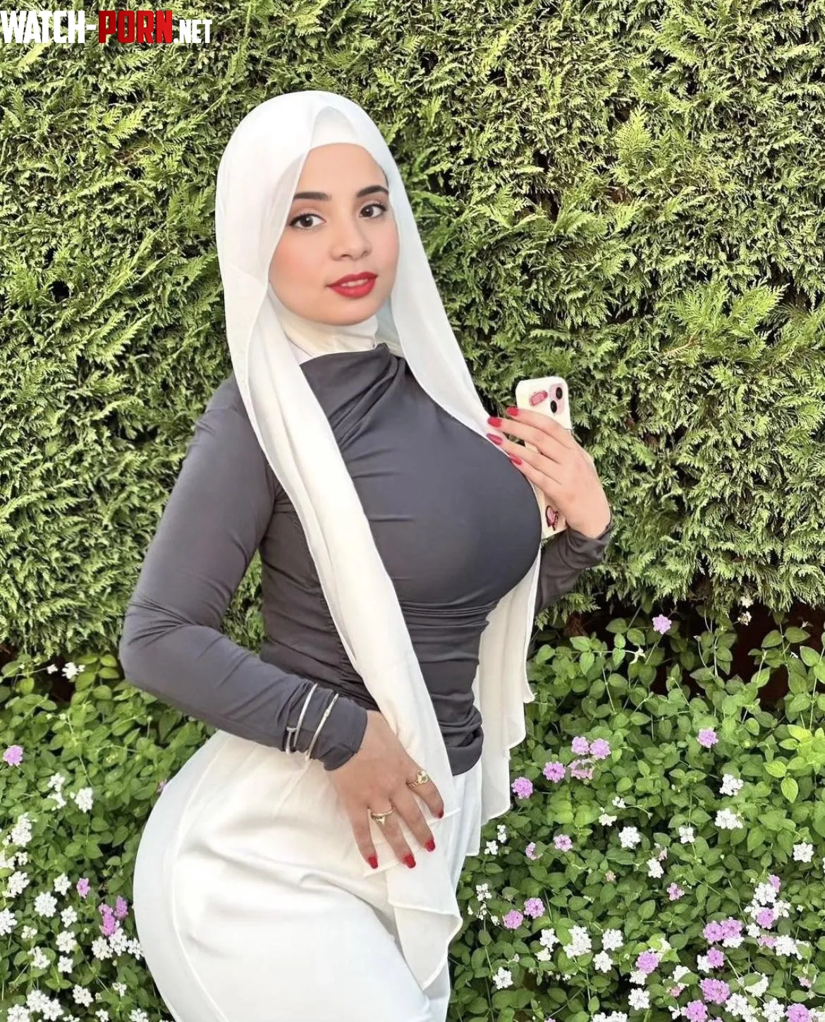 Busty hijabi  by mrprofessional2424