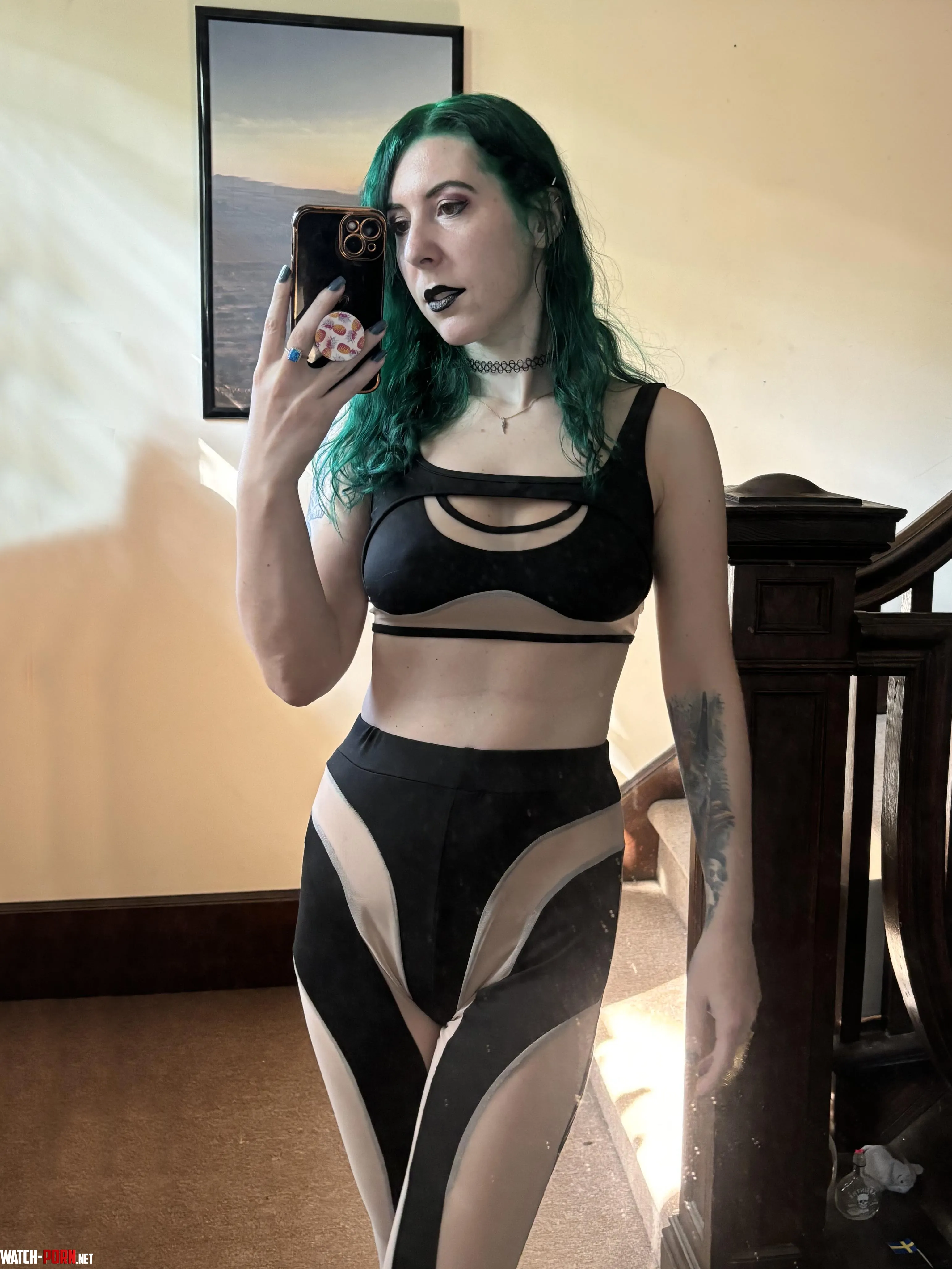 Cut out fit by sirenskiss3