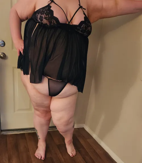 Thumbnail Exploring Weekend Lingerie Looks with Chubby_Tulip in the SSBBW Category
