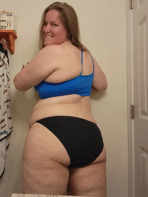 Thumbnail Supportive Style: New Fullbacks and Sports Bra Duo | FinishWithFae
