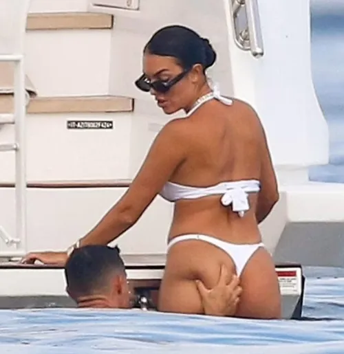Thumbnail Georgina Rodriguez: Exploring Her Charms | CelebrityButts