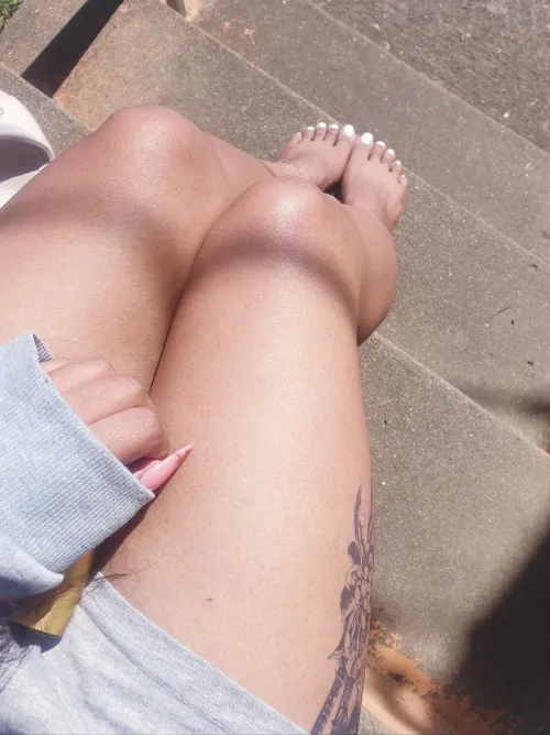 Thumbnail An Ode to the Alluring Thighs by Long-Beautiful-441