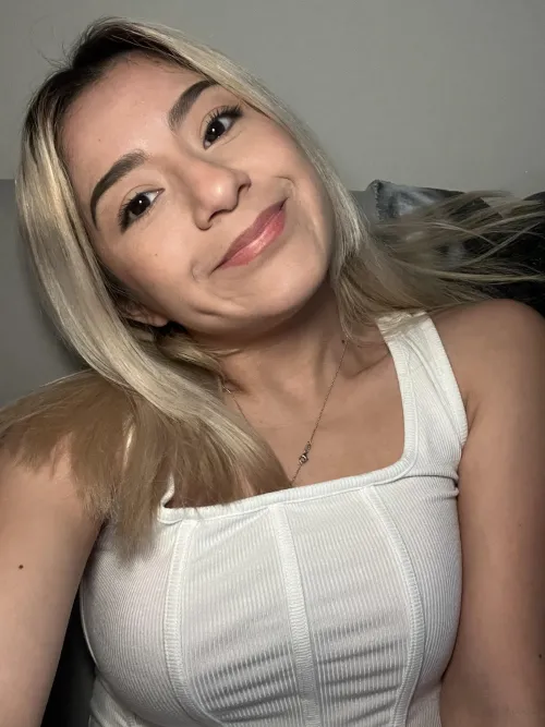 Thumbnail Date Night Dilemma: scarlettbabe04's classygirls Question