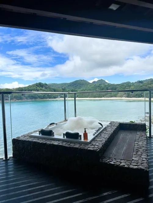 Thumbnail Paradise Found: A 3-Day Beach Escape Journey