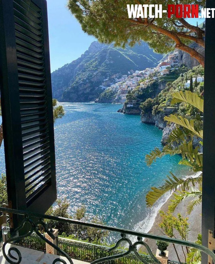 sea view by Schpowell87