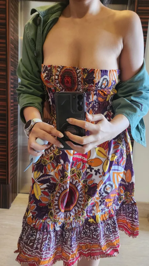 Thumbnail Going Bare: The Allure of Being Absolutely Uncovered | IndiansGoneWild