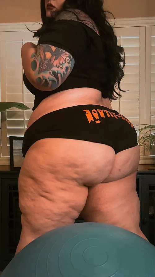 Thumbnail Indulgent Blue: ssbbw Secrets by DarlingNikk
